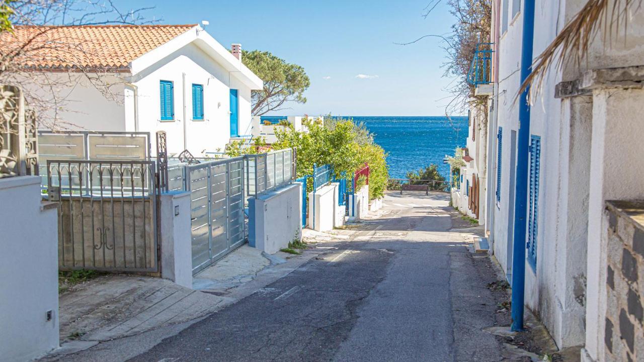 Casa Delfina, Vicinissima Al Mare Iun R1039 Villa Cala Gonone Exterior photo